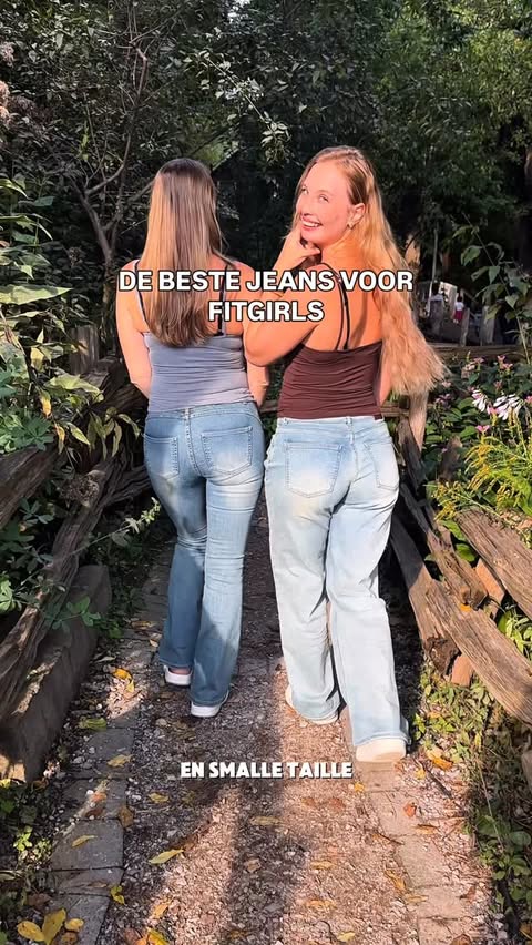 Instagram post by @kateryna_fitlife for FITJEANS. Caption reads: GROOTSTE @FITJEANS SALE VAN HET JAAR START ZO OM....