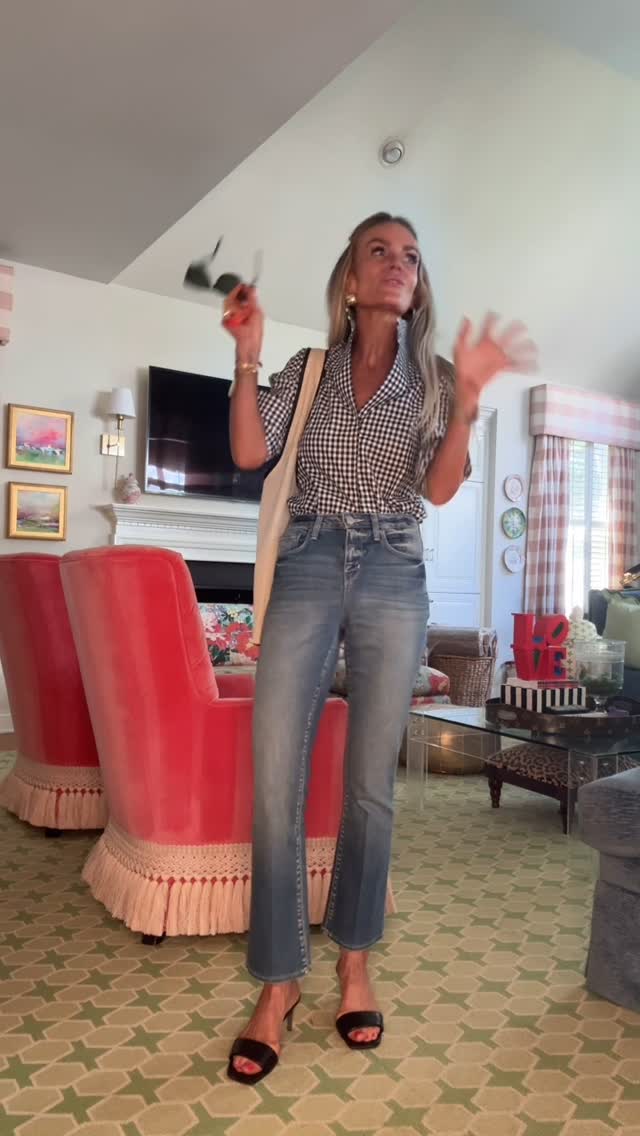 Instagram post by @meeghanm for Soeur. Caption reads: In love with this new bag from @soeur_paris....