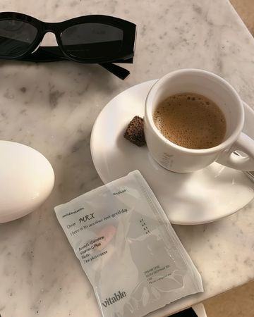 Instagram post by @misterxstudio for Vitable. Caption reads: Design your vitamin pack for you. 
I personalise....