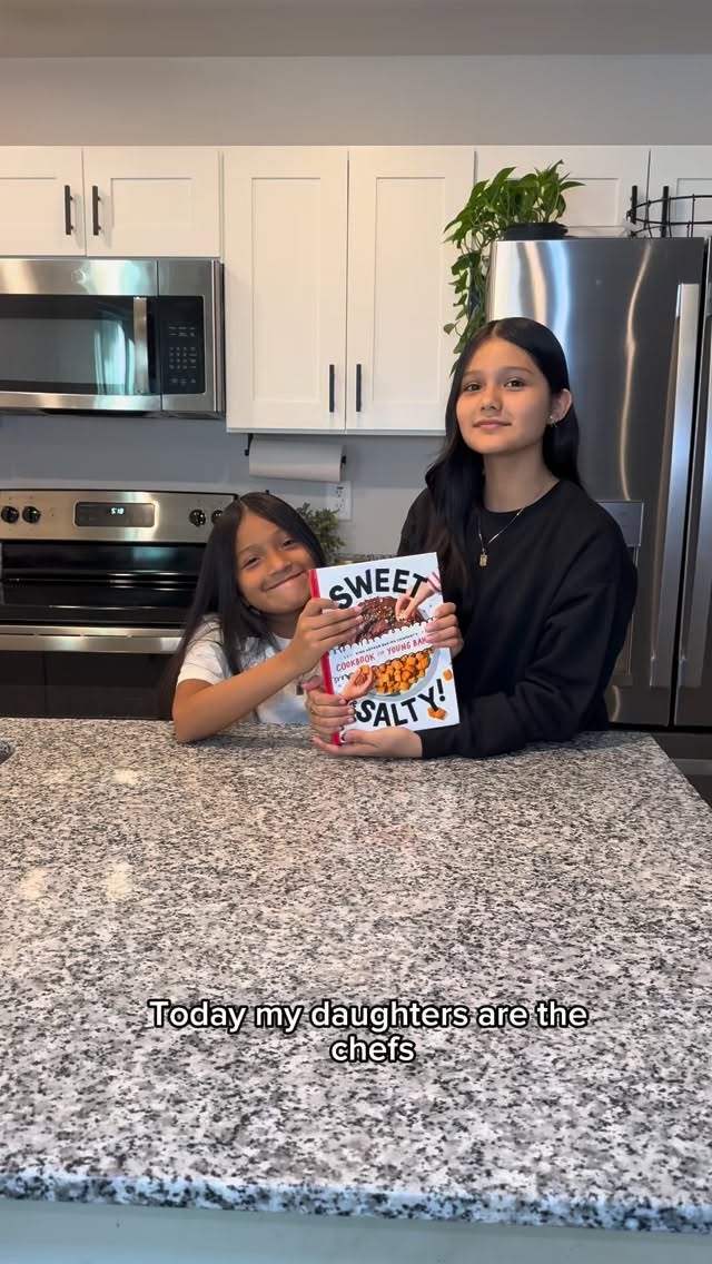 Instagram post by @daniela.reynaaa for King Arthur Baking Company. Caption reads: Cooking with my daughters is always an adventure....