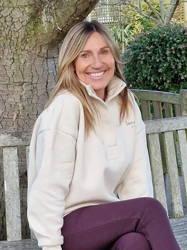 Instagram post by @tracys_fashion_style for LOVALL. Caption reads: Sporty, casual, warm and comfy....