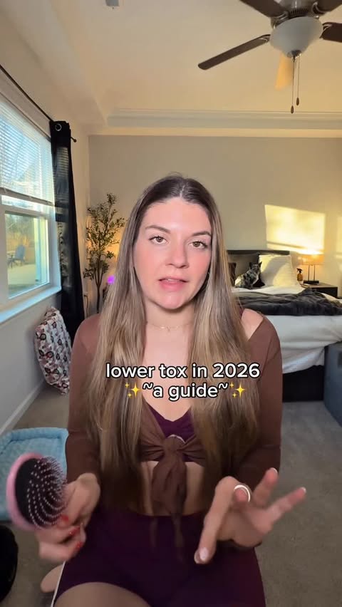 Instagram post by @coriraefit for Plant Therapy. Caption reads: [...] of my fave non toxic swaps....