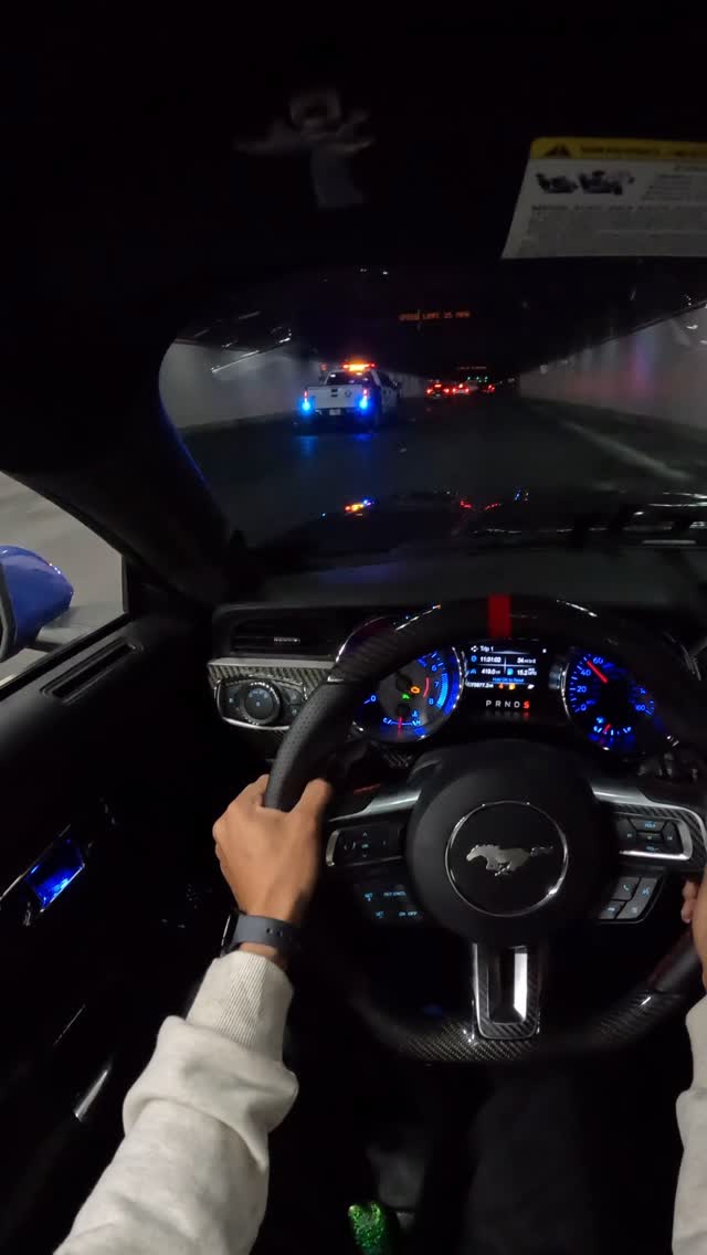 Instagram post by @carbon5oh_ for Carven Exhaust. Caption reads: [...] ————————————————— Sponsors Exhaust-....