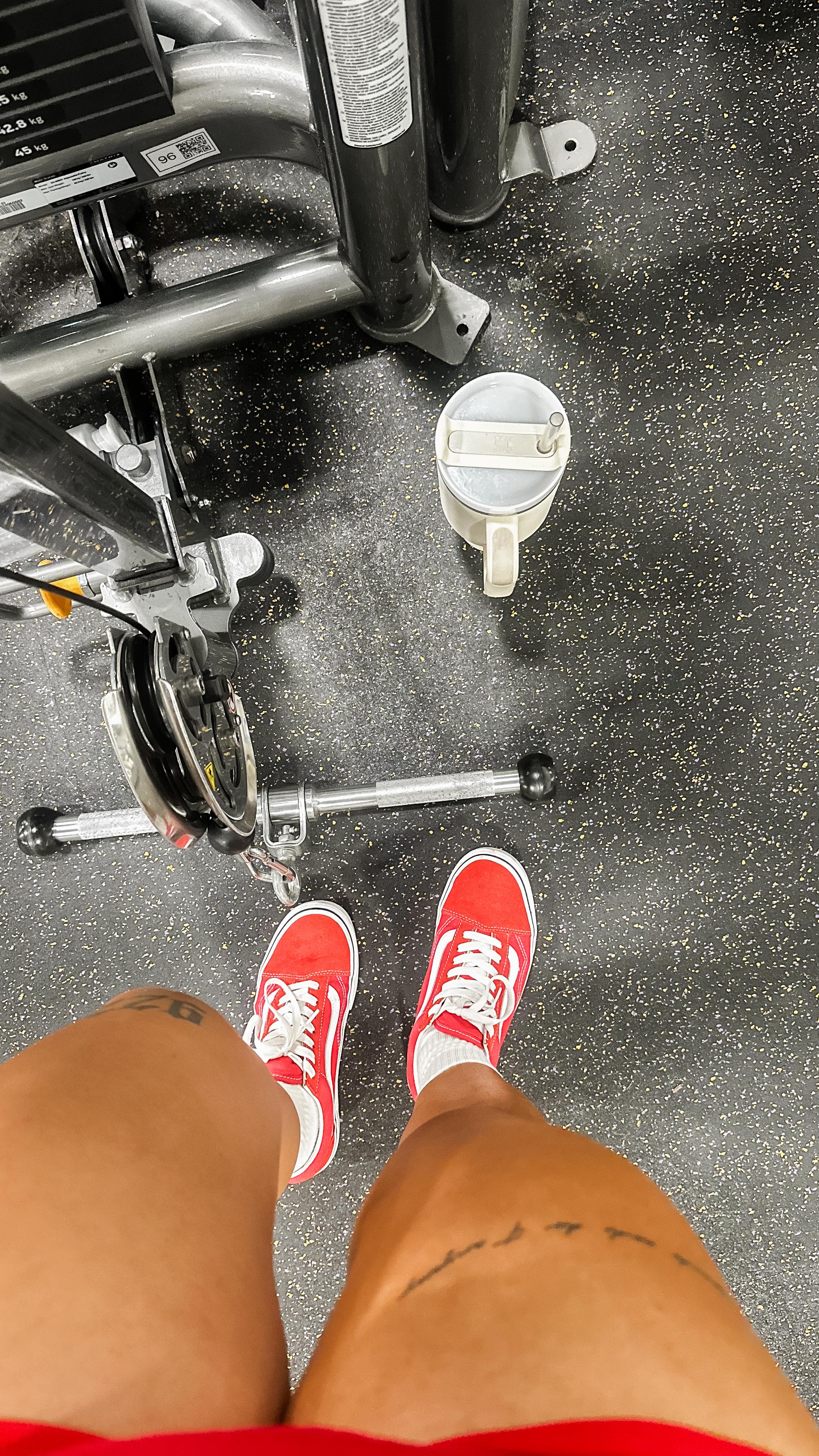 Instagram post by @loveyourzkai for Sleek Fit Jewelry. Caption reads: Girl if you don’t get up & give the gym as many....