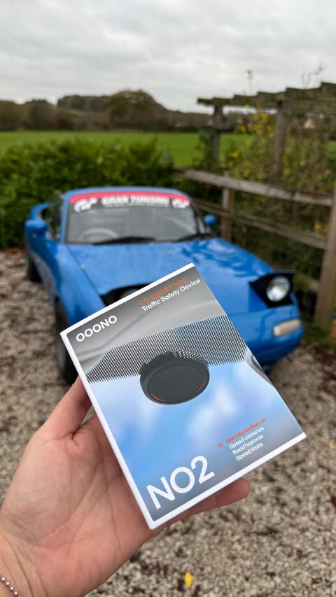 Instagram post by @garageofluke for OOONO. Caption reads: [...] wait for you this Black Week thanks to....