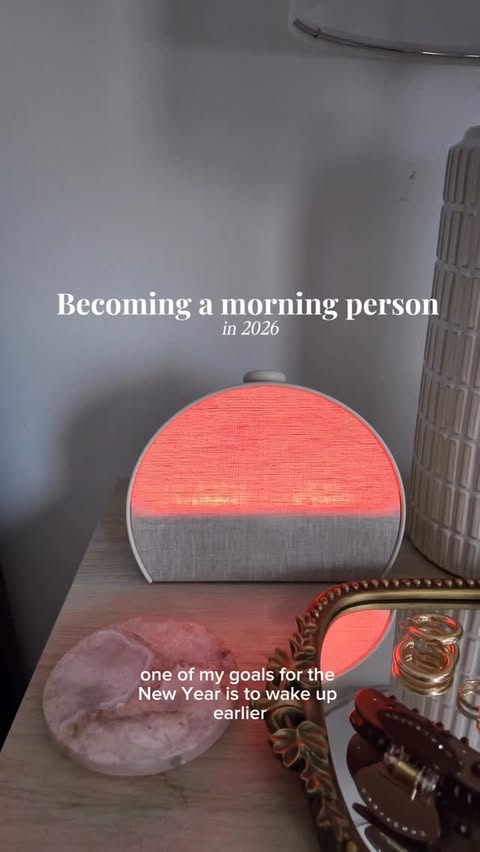 Instagram post by @alliemariedigital for Hatch. Caption reads: [...] and morning routine ✨
Been LOVING the....