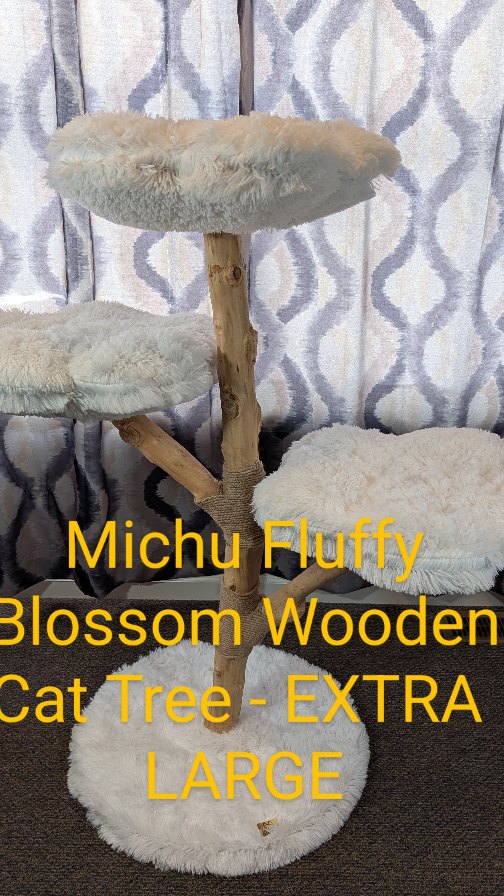 Instagram post by @bilbo_fluffins for MICHUPET. Caption reads: [...] Real Wooden Cat Tree - Extra Large by....