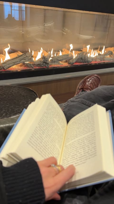 Instagram post by @margot.lee for Marriott Bonvoy. Caption reads: #MarriottBonvoyPartner New hosting cocktail....