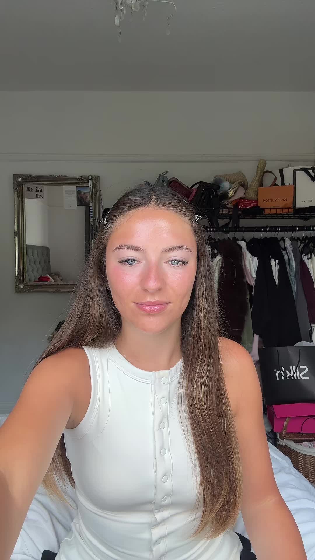 TikTok post by @fleureleanorgreen for 2bTanned. Caption reads: Obsessed @2btanned #2btanned #tanned #tan....