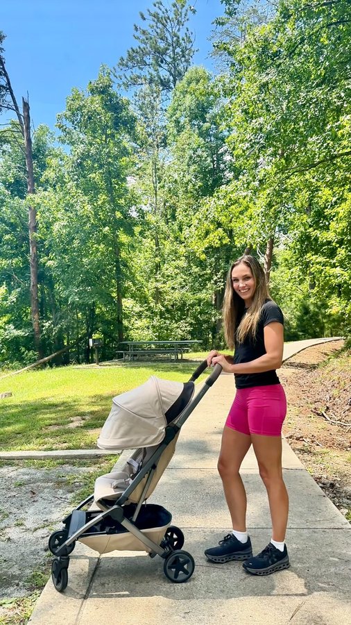 Instagram post by @kierstenbrooketravels for Joolz. Caption reads: Comment JOOLZ for the link to check out this....