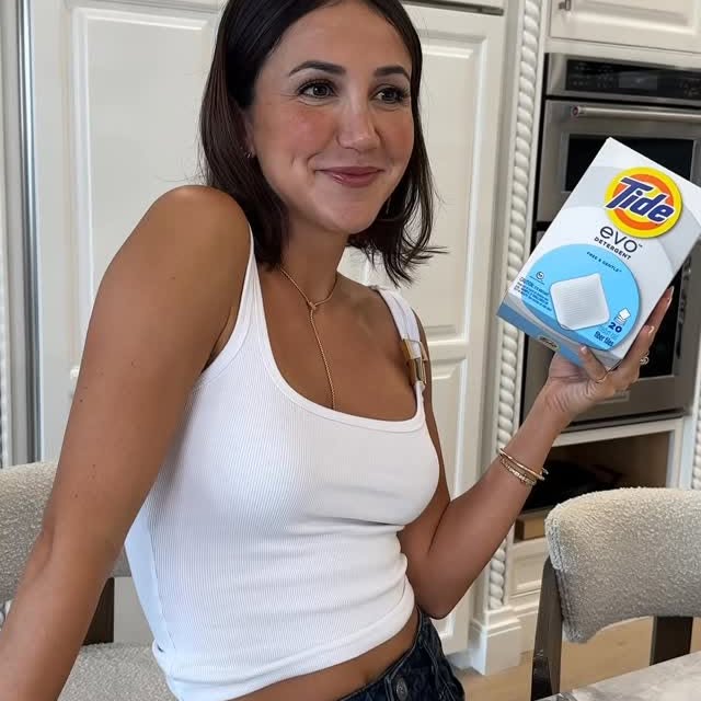 Instagram post by @alexandramadisonn for Tide. Caption reads: #TidePartner From one mom to another, get Tide evo....