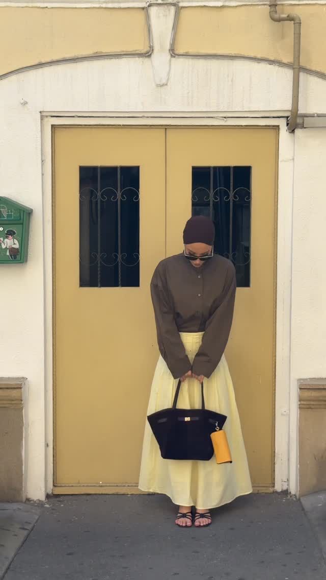 Instagram post by @rosiestanza for Mai. Caption reads: 🧈

@mai.com.tr 

#inspiration #outfitoftheday....