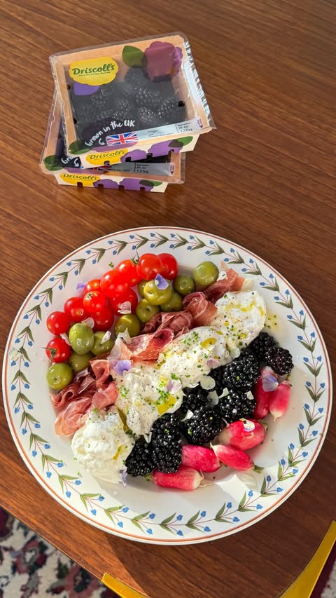Instagram post by @alanalav for Driscoll's. Caption reads: Summer snack plate ft @driscolls.uk blackberries....