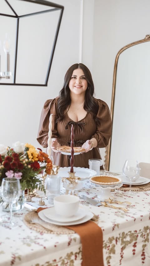 Instagram post by @myarizonahome for 1800Flowers. Caption reads: The final look 🌹 Everything came together so....