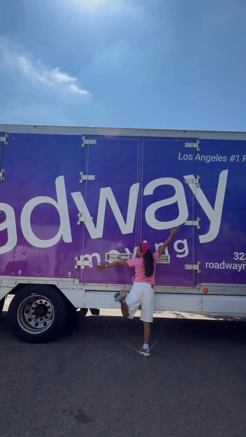Instagram post by @laurenmailecrane for Roadway Moving. Caption reads: @roadwaymoving saved us from moving trauma [...].