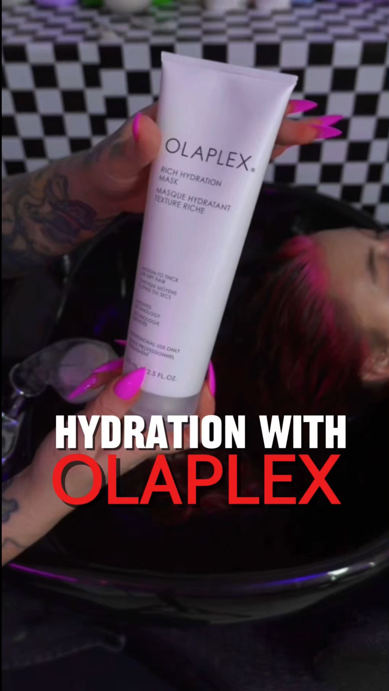 Instagram post by @cryistalchaos for OLAPLEX. Caption reads: I can not rave about the @olaplex rich hydration....