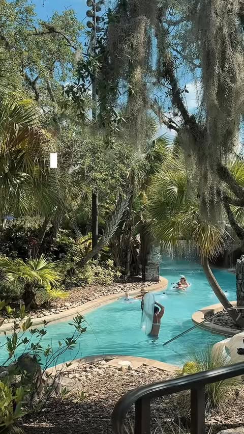 Instagram post by @jennieleeny for Luxury Escapes. Caption reads: [...] shared 🤍 This Valentine’s season, Luxury....