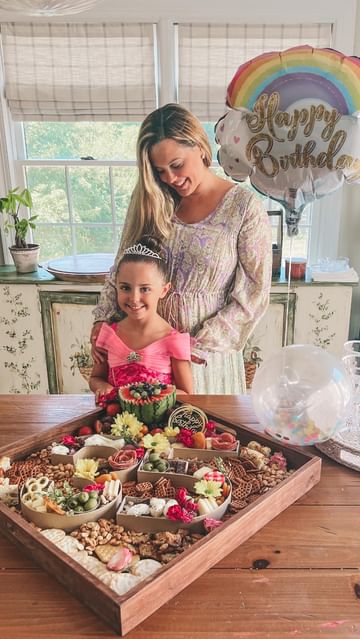 Instagram post by @kateystanley for American Greetings. Caption reads: Turning 6 is magical! I love making the very best....
