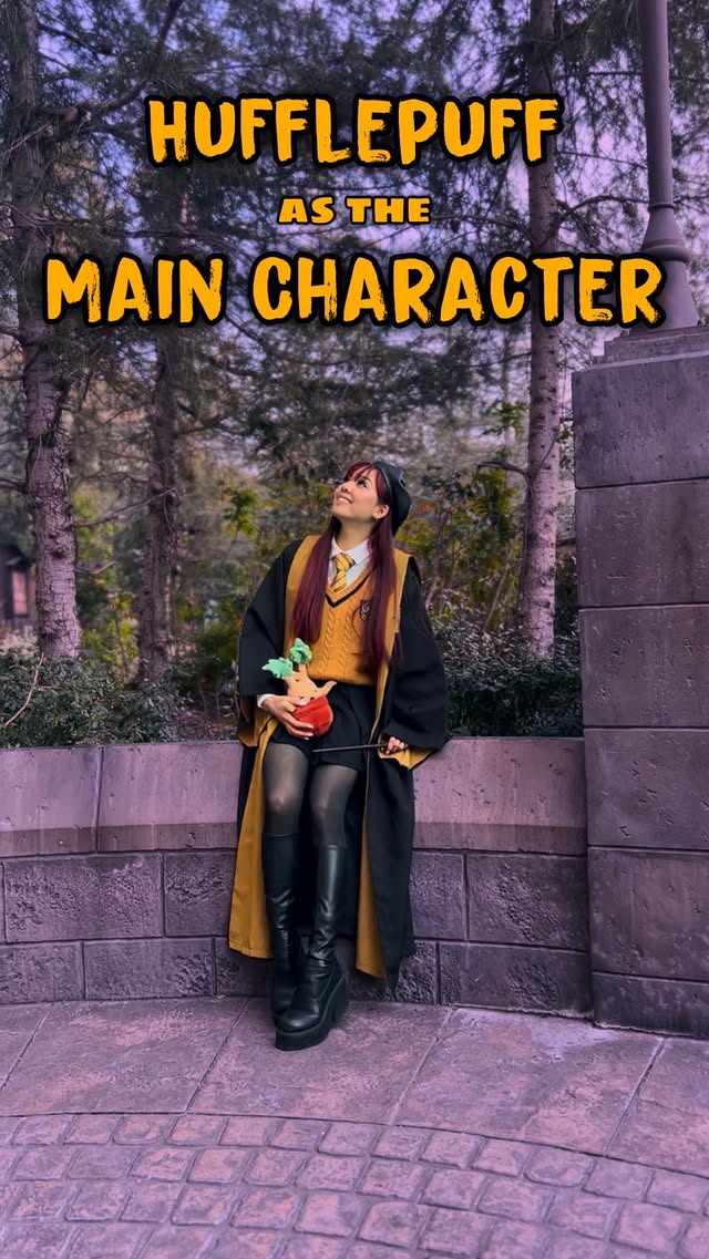 Instagram post by @mugglestyle for Cinereplicas. Caption reads: [...] @universalorlando (gifted) Robe:....