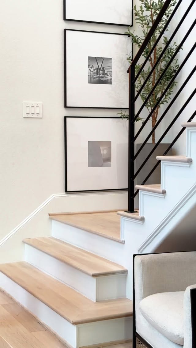 Instagram post by @decor.snippets for Frame It Easy. Caption reads: Comment STAIRS

Total game changer! 🙌🏽 These....