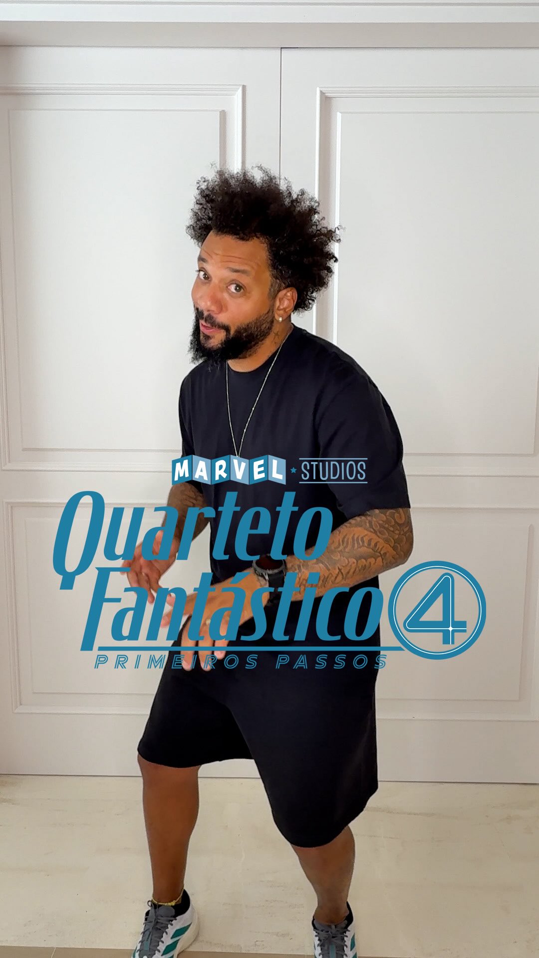 Instagram post by @marcelotwelve for Marvel. Caption reads: Os heróis mais fantásticos do universo estão....