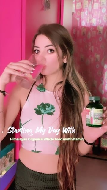 Instagram post by @its.jazzkaur189 for Himalayan Organics. Caption reads: @the_himalayan_organics 🌺 Secret Behind My Well....