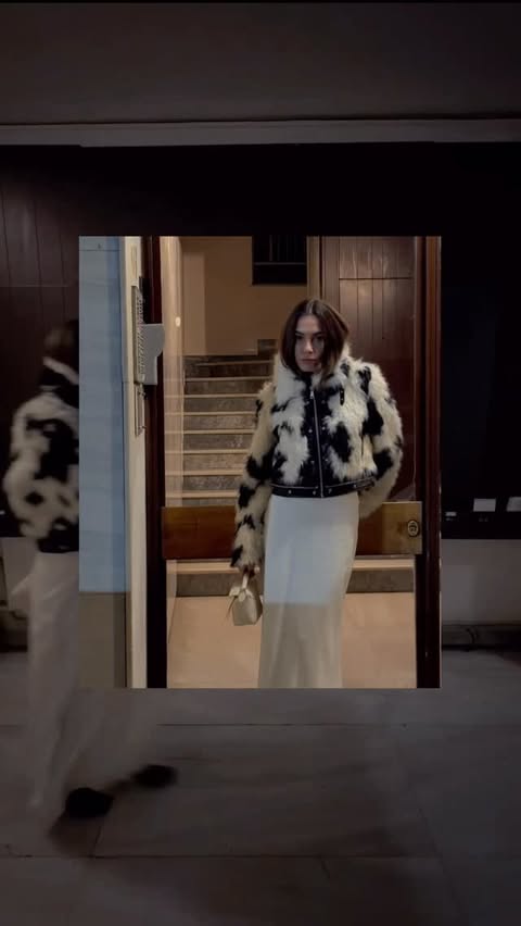 Instagram post by @jasemipech for Twist. Caption reads: a little twist, a lot of athens! @twistturkiye....