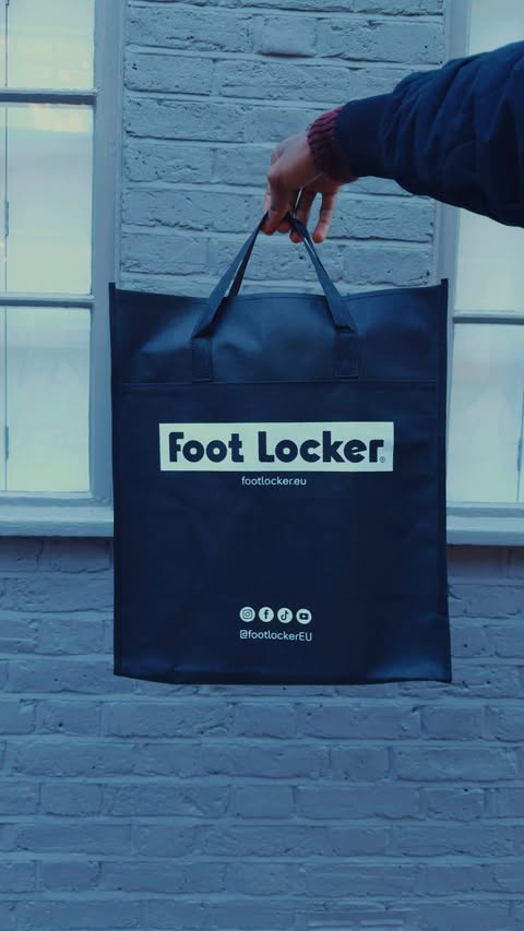 Instagram post by @e.f.e333 for Foot Locker. Caption reads: Gifts that never miss #ad @footlockereu.