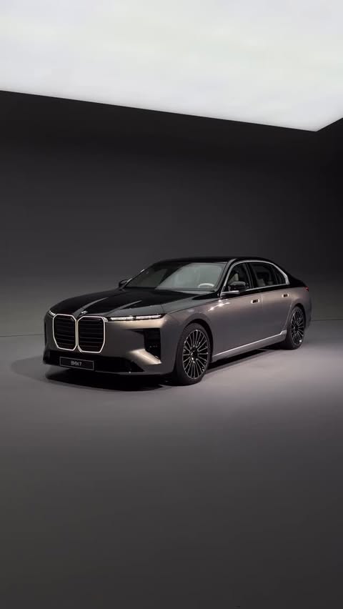 Instagram post by @bimmerworldbrothers for BMW. Caption reads: [Ad] The new BMW 7 Series #bmw #bmw7 #neueklasse.