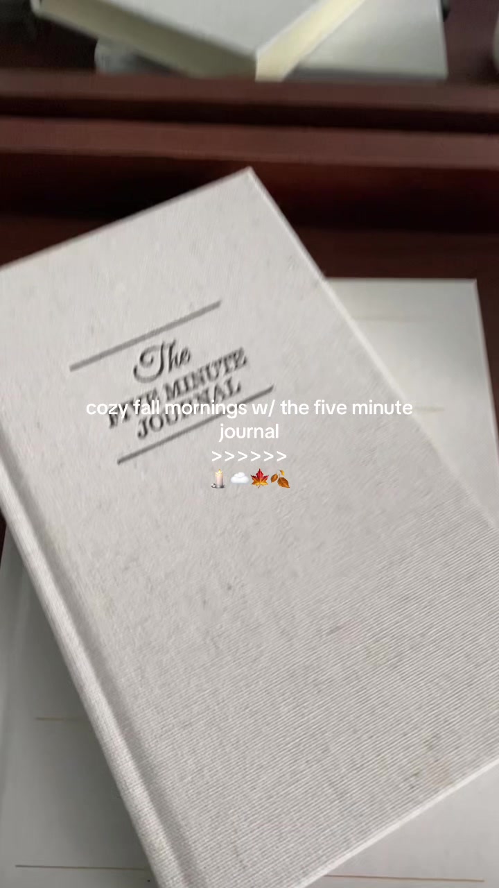 TikTok post by @leli.pr for Intelligent Change. Caption reads: [...] way to self-reflect @Intelligent Change....