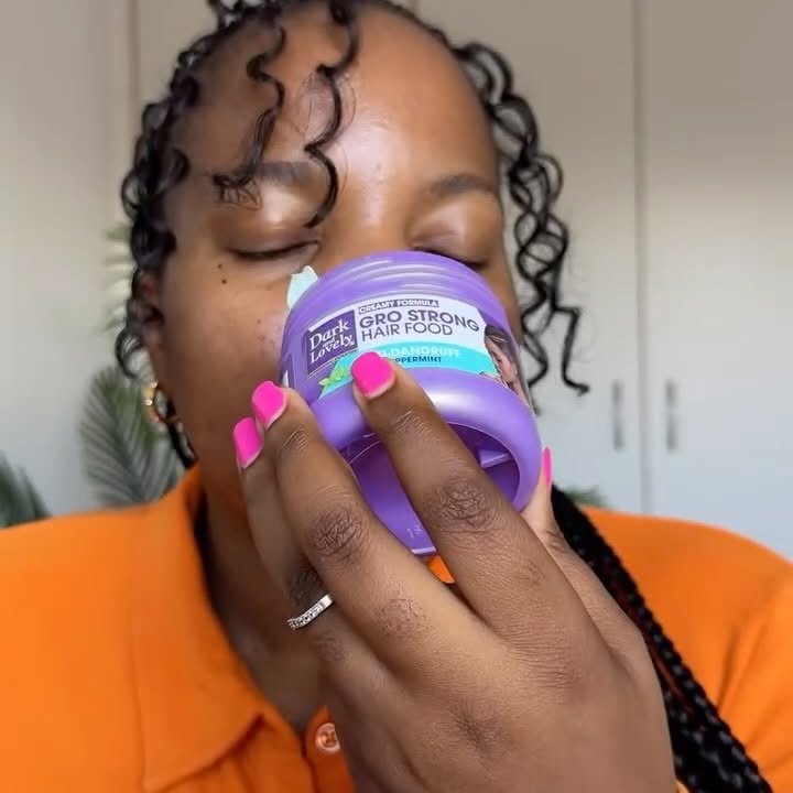 Instagram post by @ndzalamamasindi for Dark and Lovely. Caption reads: Hey guys! Here’s how I’m keeping my braids looking....