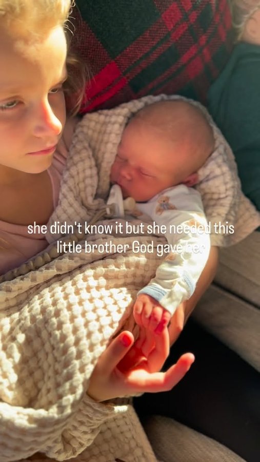 Instagram post by @sunsetssistersandsweettea for Kyte Baby. Caption reads: These are the days. I'm spending these days in....