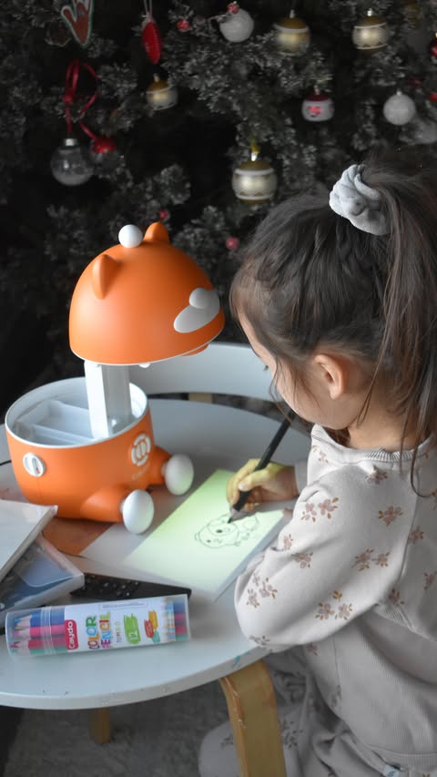 Instagram post by @bossbabykiki for Caydo. Caption reads: What’s Kiki so excited about? It’s Caydo’s T3....