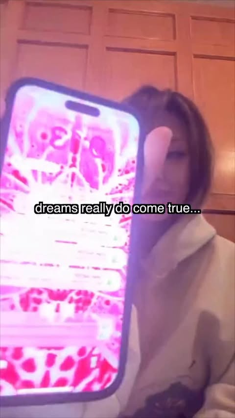 Instagram post by @maiphammy for Shopify. Caption reads: [...] how far you’ve come. I started using....