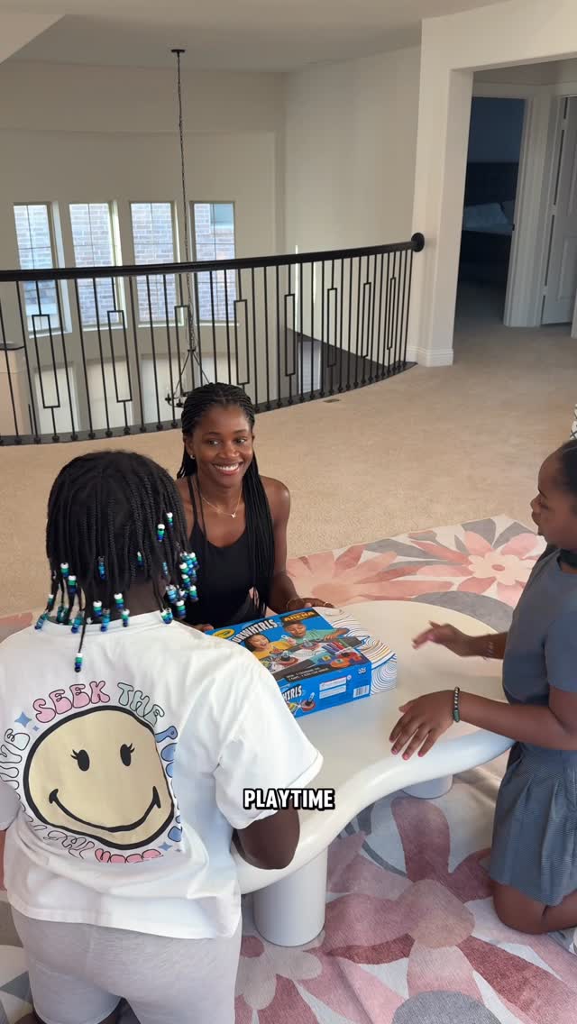 Instagram post by @cindysandjo for Crayola. Caption reads: AD | Holiday gift idea unlocked: @crayola....