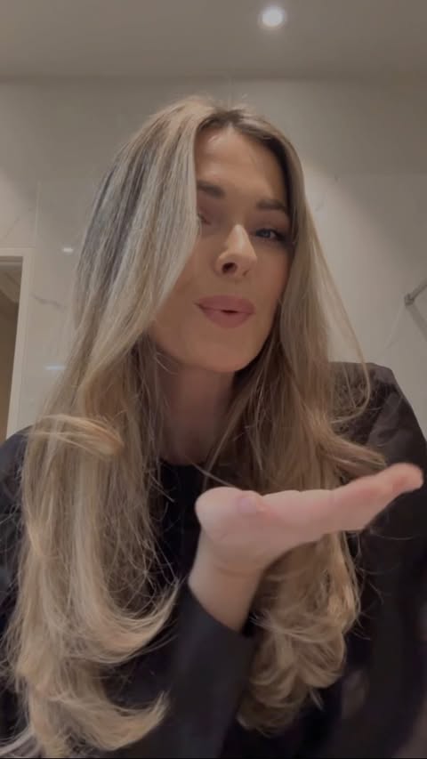 Instagram post by @eirinvic for Beauty Works Hair Extensions. Caption reads: Thanks @heddabraarudjensen 😘✨🪄 Annonse....