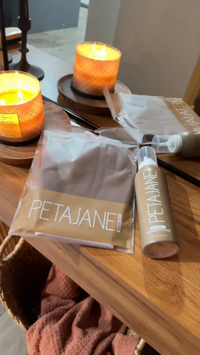 Instagram post by @mrsmariamukendi for Peta Jane Beauty. Caption reads: Things I do as a light skinned Mexican during fall....