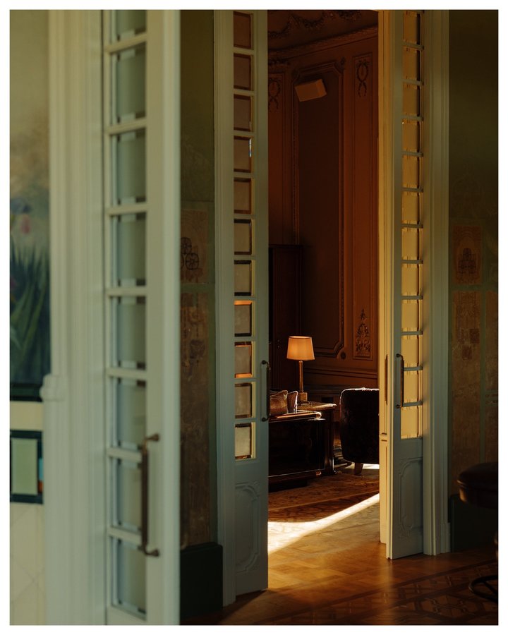 Instagram post by @julianimkephotography for Soho House. Caption reads: @sohohouse Barcelona Pool House 🌞.