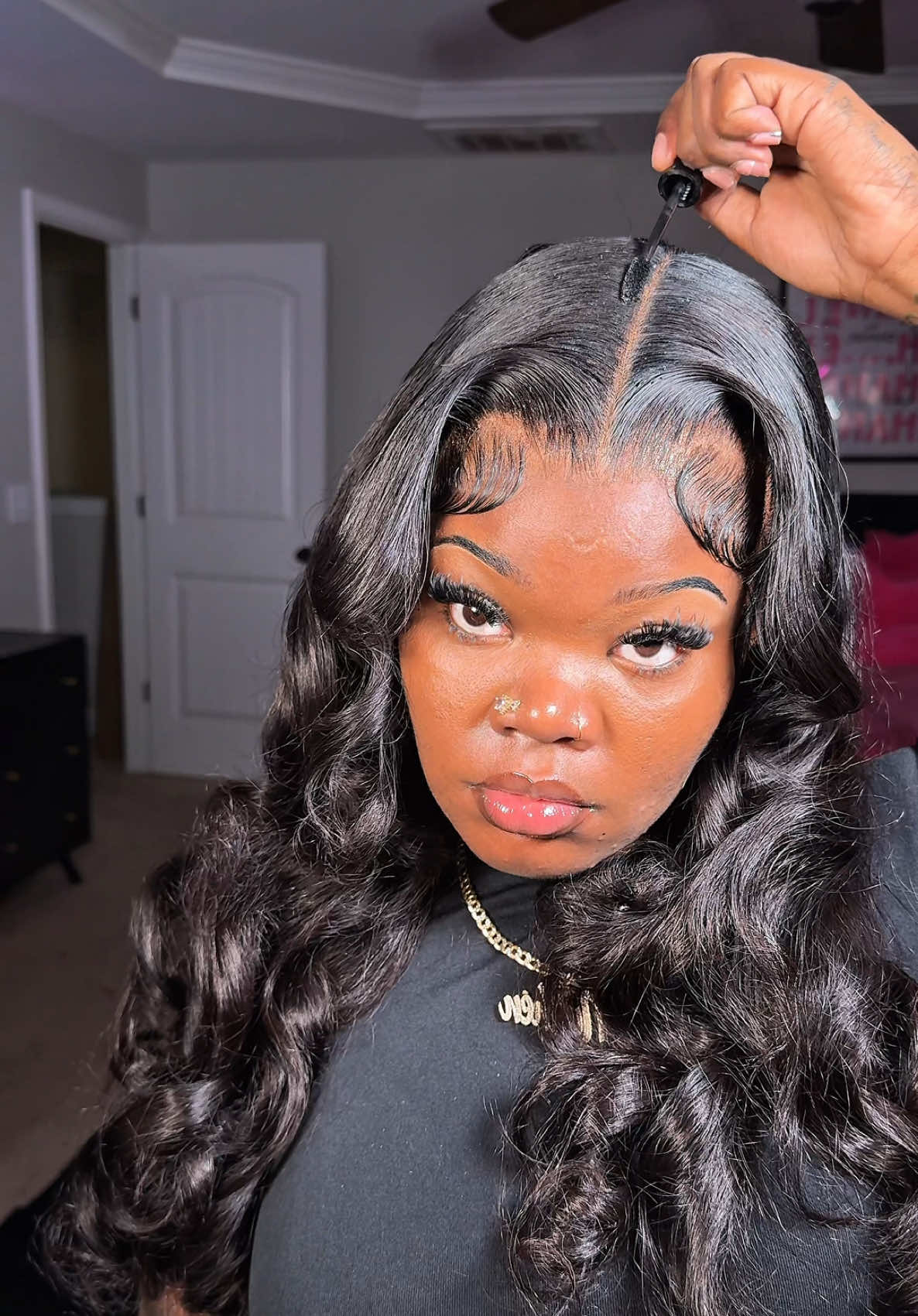 TikTok post by @therealamiyanushen for Cynosure Hair. Caption reads: [...] into this bawdddyyyy wave unit from....