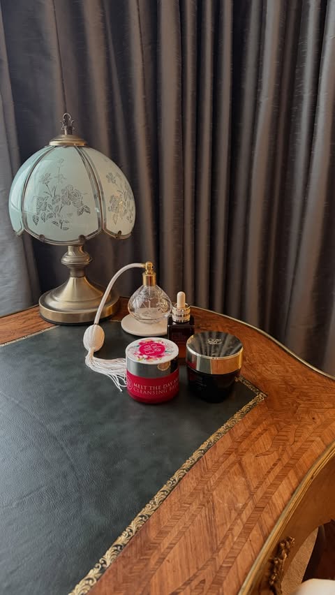 Instagram post by @niamh_osullivan for NIOXIN. Caption reads: Night time skincare ❣️ @nioxin * @ellaandjo_ *....