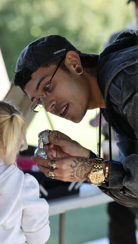 Instagram post by @henrygalea for apple. Caption reads: [...] myself for a while now 🫠 As a long-time....