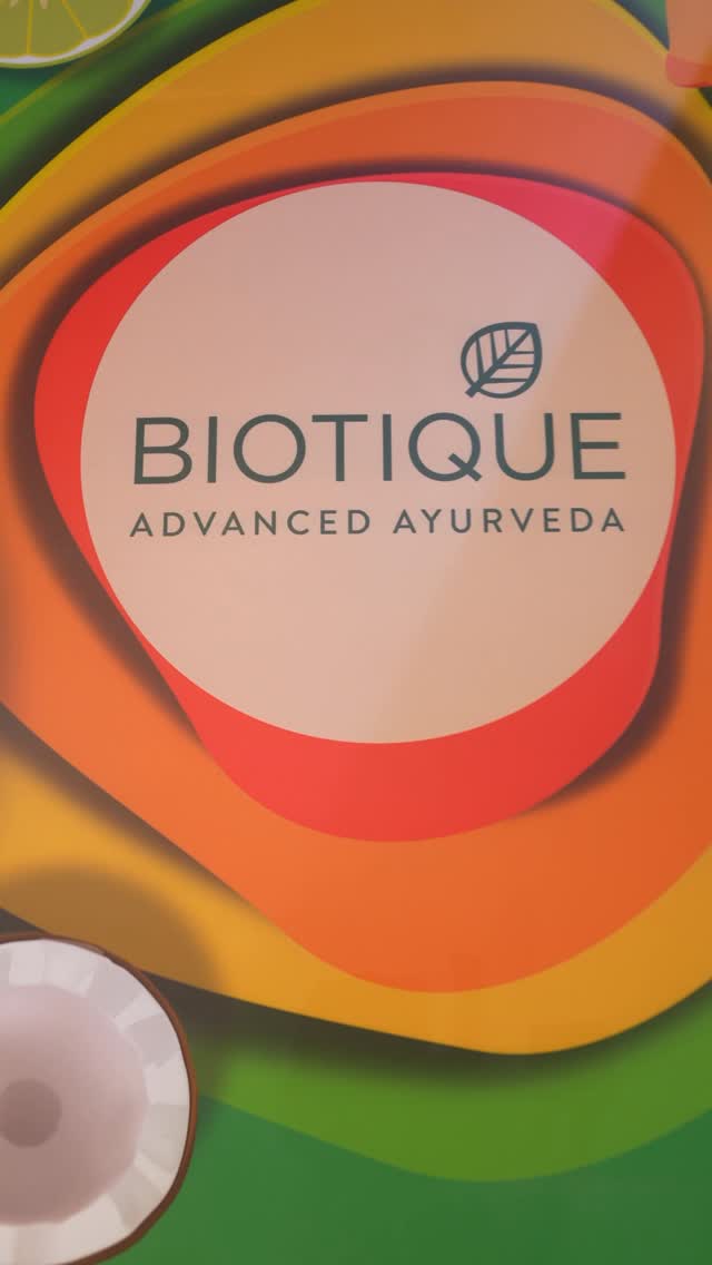 Instagram post by @creative_lifestyle26 for Biotique. Caption reads: It’s time to glam up! 💄✨
The #FlipkartGlamUpFest....