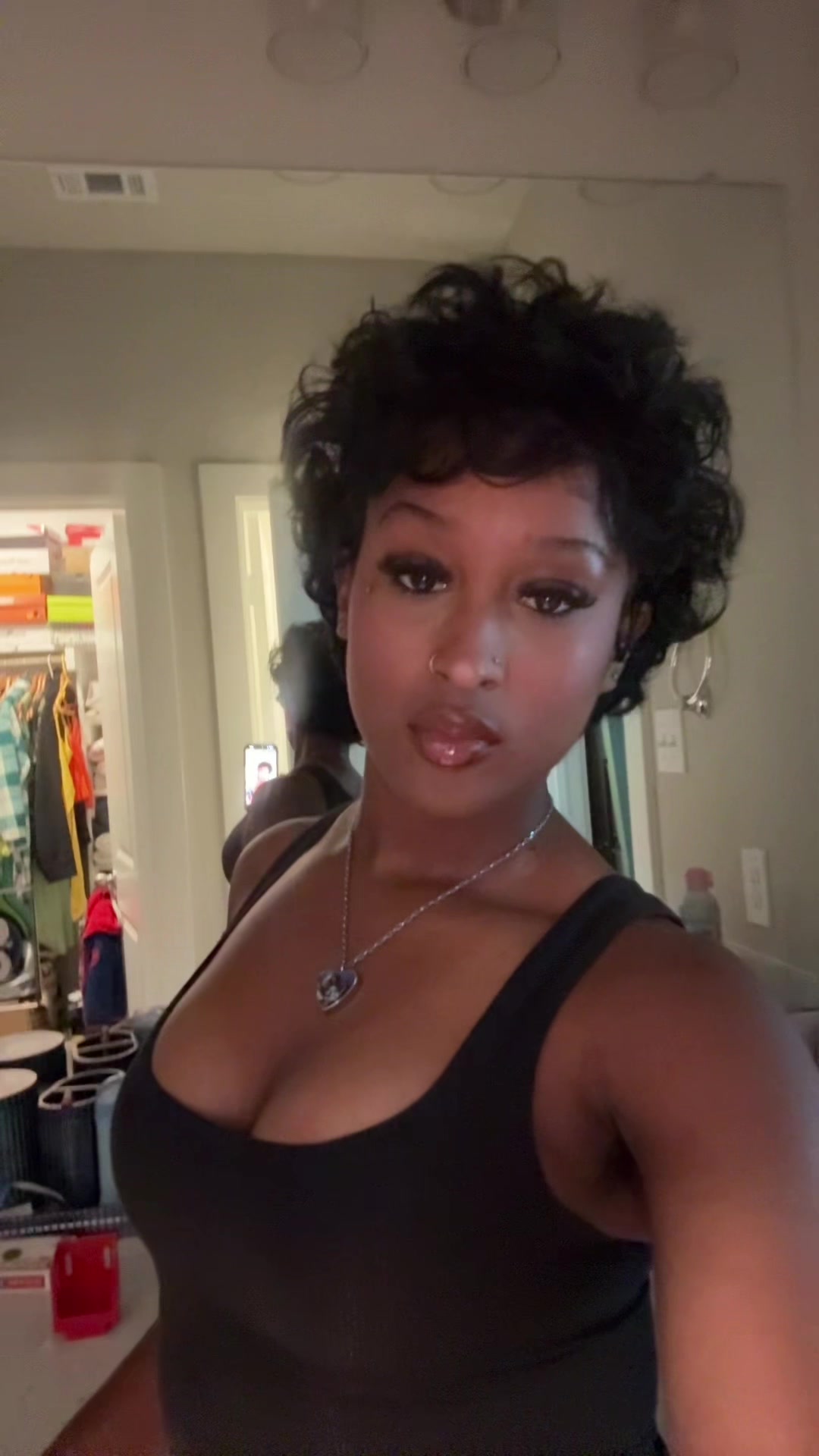 TikTok post by @kenneqymichelle for Lemoda Hair. Caption reads: @Showreal Humanhair #pixie #humanhair #xyzbca.