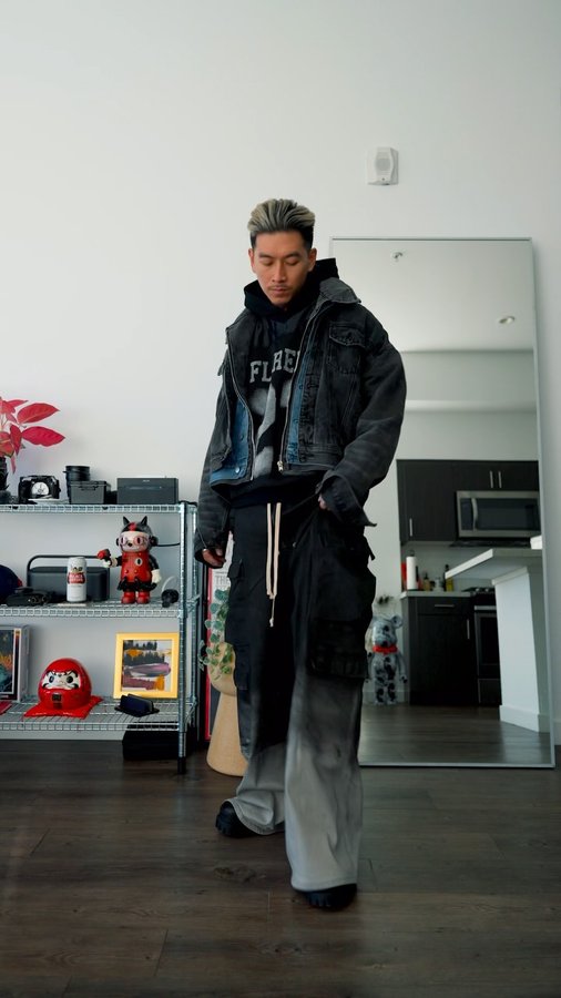 Instagram post by @mousetrvp for mnml. Caption reads: More layers than an onion 🧅 
@mnml.la (code....