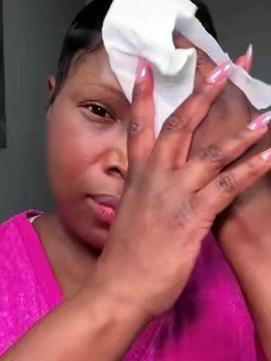 TikTok post by @aquarius1721 for cleanskinclub. Caption reads: One swipe! #tiktokshopcreatorpicks....