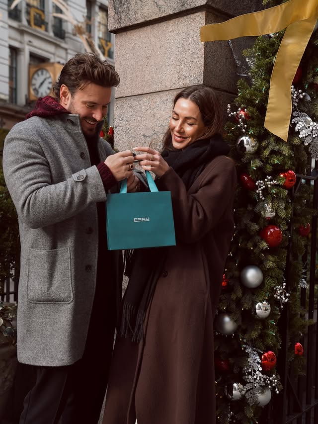 Instagram post by @jelena.nyc for Effy Jewelry. Caption reads: [...] is YOU ♥️ but I also won’t say no to....