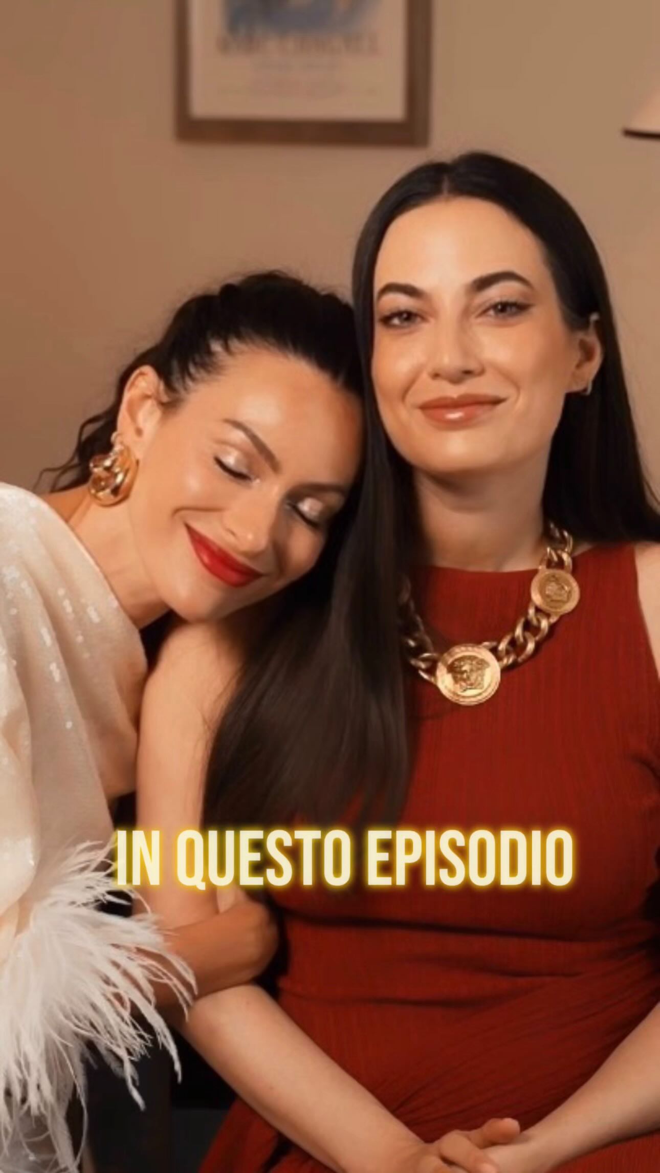 Instagram post by @paolaturani for ISDIN. Caption reads: IN QUESTO EPISODIO - Due amiche, una città e una....