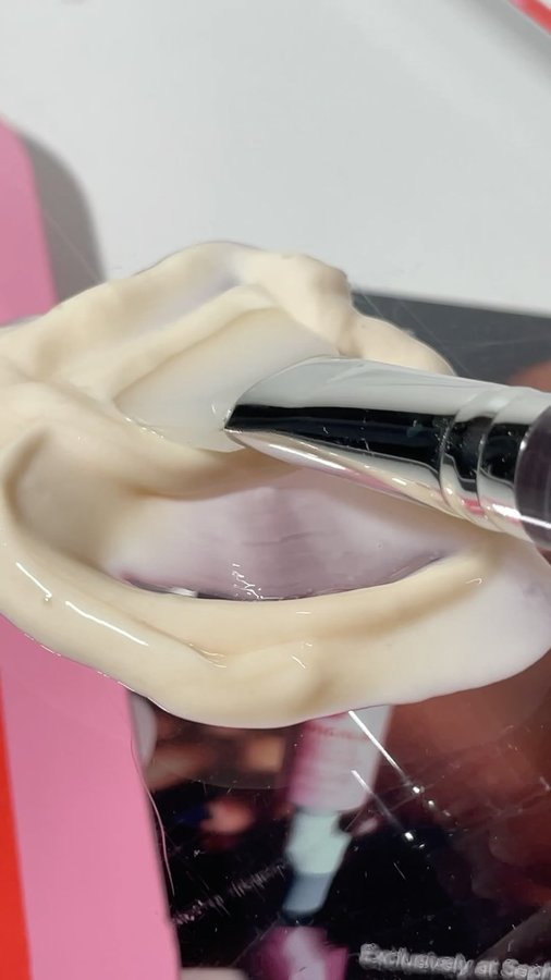 Instagram post by @michelleaescobar for TOPICALS. Caption reads: [...] just landed on my doorstep📦 @topicals sent....