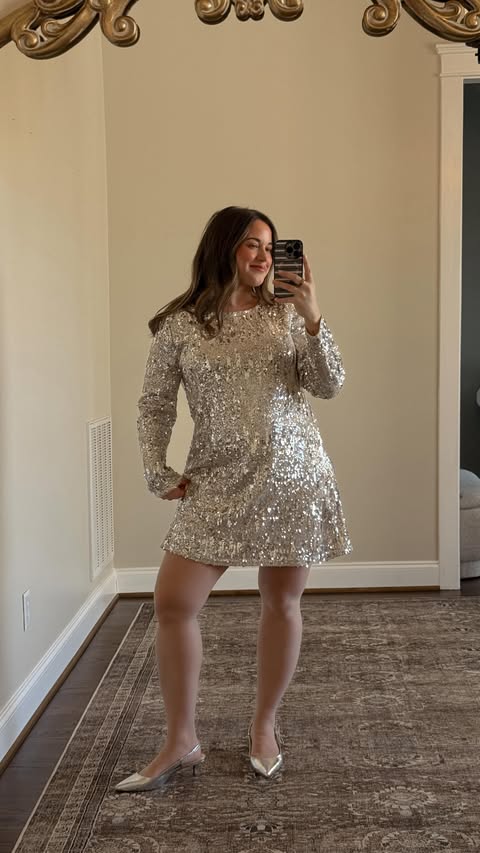 Instagram post by @kaceynicoleabbott for Belk. Caption reads: [...] out - beauty products & outfit are from....