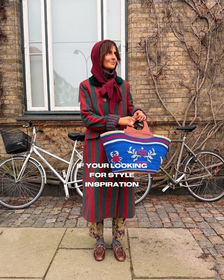 Instagram post by an influencer for APOF - a piece of favorite. Caption reads: Why I love doing this job - inspiring women to....